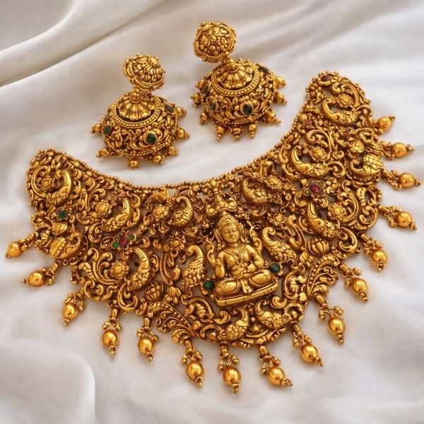WOMEN TEMPLE NECKLACE