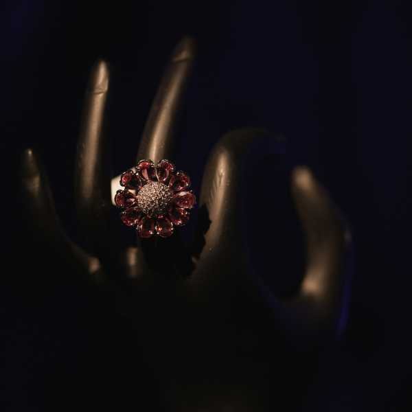 Floral Ring Crystal Design