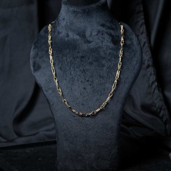Elegant Filigree Chain